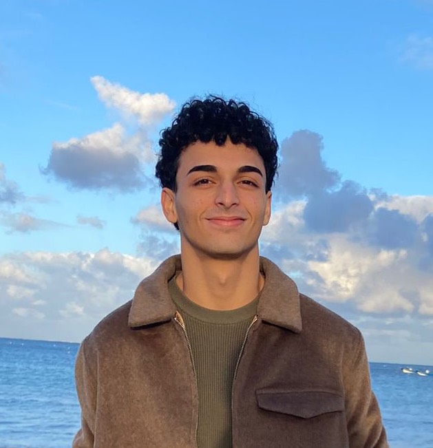 Portrait of Matthias Mifsud by the sea